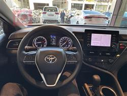 تۆیۆتا کامری